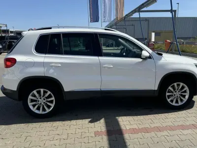 Gebraucht VW Tiguan Trendline 122 PS (89 kW) 2011 SUV