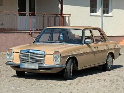 Gebraucht Mercedes W115 95 PS (69 kW) 1974 Beige Limousine