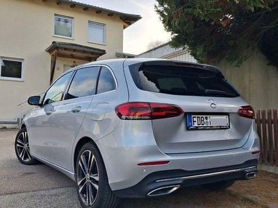 Usata Mercedes B180 136 CV (100 kW) 2019 Monovolume