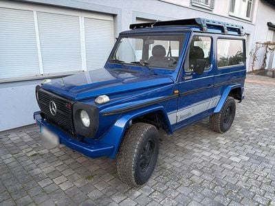 Second-hand Mercedes G300 65 CP (47 kW) 1984 Albastru SUV