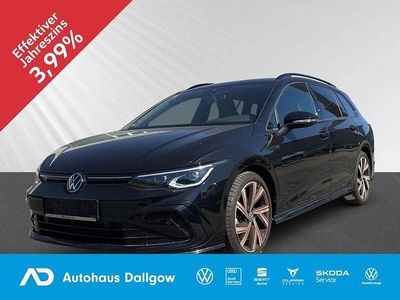 Usata VW Golf VIII R-line 131 CV (96 kW) 2024 Nero Station wagon