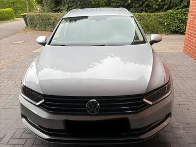 Gebraucht VW Passat 150 PS (110 kW) 2016 Silber Kombi