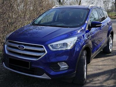 Gebraucht Ford Kuga 150 PS (110 kW) 2018 Blau SUV