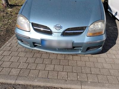 Gebraucht Nissan Almera Tino 114 PS (83 kW) 2001 Andere farben Van / Kleinbus