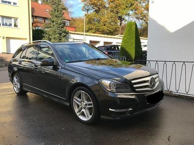 Gebraucht Mercedes C250 Avantgarde 204 PS (150 kW) 2012 Schwarz Kombi