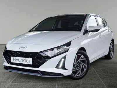 Neu Hyundai i20 Trend 100 PS (73 kW) 2025 Weiß Limousine