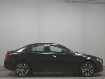 Gebraucht Mercedes A250 218 PS (160 kW) 2022 Schwarz Limousine