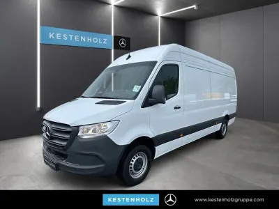 Używany Mercedes Sprinter 170 KM (125 kW) 2025 Biały Van