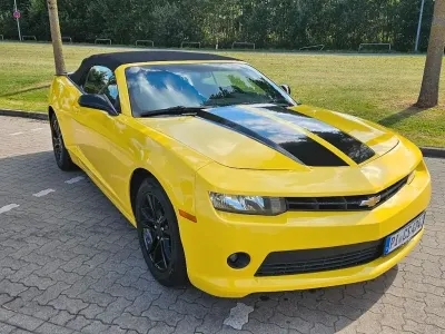 Gebraucht Chevrolet Camaro 328 PS (241 kW) 2015 Gelb Cabrio