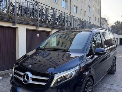 Gebraucht Mercedes V250 Avantgarde 190 PS (139 kW) 2021 Blau Van / Kleinbus