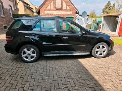 Gebraucht Mercedes ML280 190 PS (139 kW) 2009 Schwarz SUV