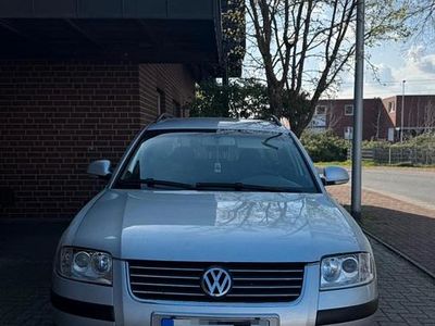 Gebraucht VW Passat 101 PS (74 kW) 2004 Silber Kombi