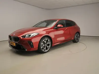 Gebraucht BMW 120 M Sport 170 PS (125 kW) 2025 Rot Kleinwagen