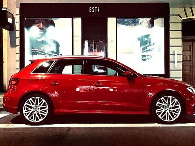 Gebraucht Audi A3 Sport 150 PS (110 kW) 2017 Rot Limousine