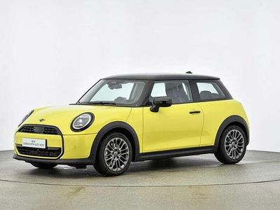 Gelb Gebraucht 2024 Mini Cooper Classic Kleinwagen | 25.600 € (Fairer Preis)