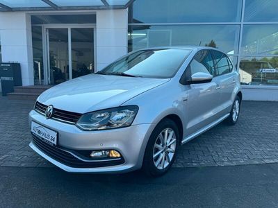 Second-hand VW Polo LOUNGE 105 CP (77 kW) 2016 Argintiu Berlinǎ
