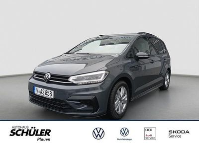 Grau (delfingrau metallic) Gebraucht 2025 VW Touran Highline Van / Kleinbus | 47.875 €