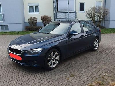 Second-hand BMW 328 245 CP (180 kW) 2012 Albastru Berlinǎ