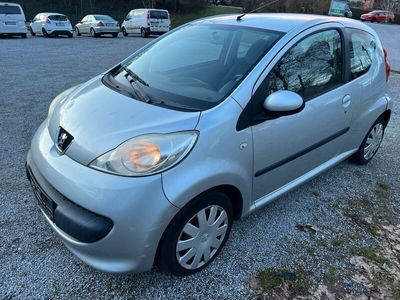 gebraucht Peugeot 107 Automatik