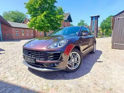 Gebraucht Porsche Macan 258 PS (189 kW) 2017 SUV