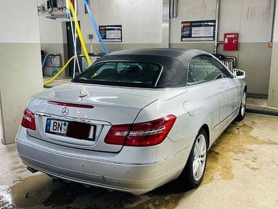 Gebraucht Mercedes E220 170 PS (125 kW) 2011 Silber Cabrio