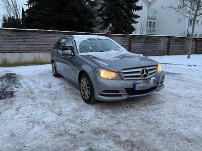 Grau Gebraucht 2011 Mercedes C220 Avantgarde Kombi | 4.999 € (Guter Preis)