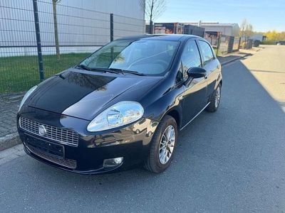Usata Fiat Grande Punto 65 CV (47 kW) 2010 Colore esterno (ner Utilitaria