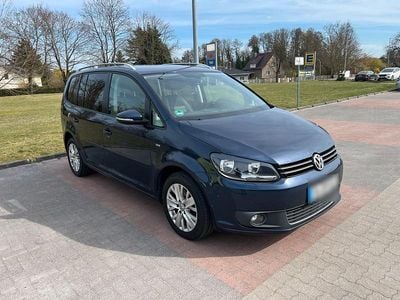Gebraucht VW Touran Life 105 PS (77 kW) 2013 Blau Van / Kleinbus