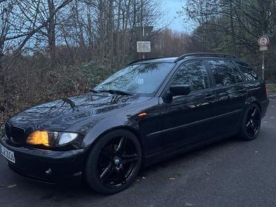 Gebraucht BMW 318 Performance 143 PS (105 kW) 2004 Schwarz Kombi