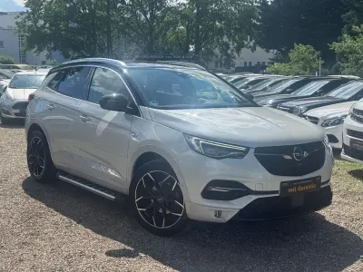 Gebraucht Opel Grandland X Sport 177 PS (130 kW) 2019 Weiß SUV