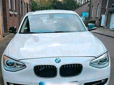 Gebraucht BMW 116 Sport Line 136 PS (100 kW) 2011 Weiß Kleinwagen