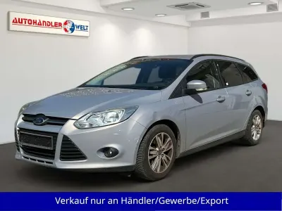 Gebraucht Ford Focus 105 PS (77 kW) 2011 Silber Kombi