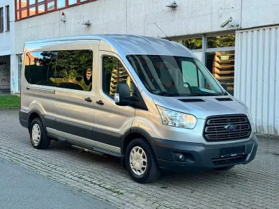 Gebraucht Ford Transit 131 PS (96 kW) 2018 Silber Van