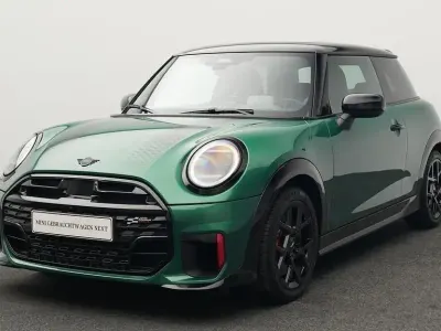 Gebraucht Mini John Cooper Works 231 PS (169 kW) 2025 Grün Kleinwagen