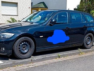 Schwarz Gebraucht 2008 BMW 318 Kombi | 2.500 € (Guter Preis)