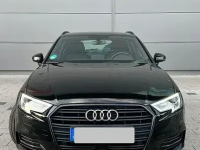 Gebraucht Audi A3 Design 150 PS (110 kW) 2019 Schwarz Limousine