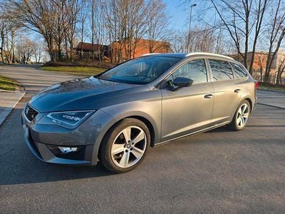 Gebraucht Seat Leon ST 125 PS (91 kW) 2017 Grau Kombi