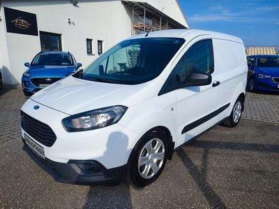 Gebraucht Ford Transit Trend 101 PS (74 kW) 2022 Weiß Van / Kleinbus