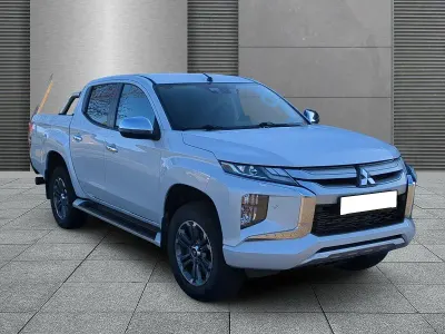 Gebraucht Mitsubishi L200 Spirit 150 PS (110 kW) 2022 Titanweiß Pickup