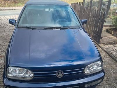 Gebraucht VW Golf Cabriolet 90 PS (66 kW) 1995 Blau Cabrio