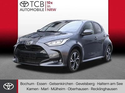 Grau Gebraucht 2025 Toyota Yaris Hybrid Kleinwagen | 21.488 € (Fairer Preis)