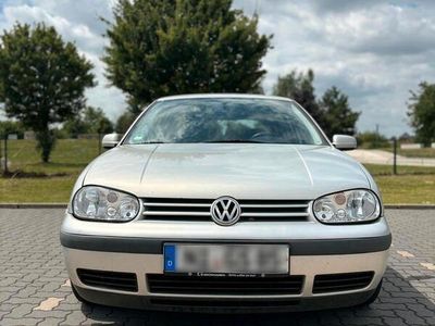 VW Golf IV