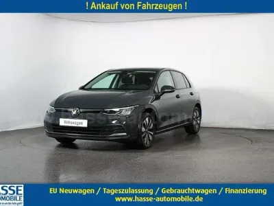 Gebraucht VW Golf VIII Move 150 PS (110 kW) 2023 Grau Limousine