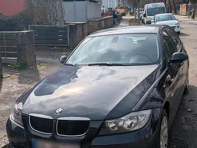 Gebraucht BMW 320 150 PS (110 kW) 2005 Blau Limousine