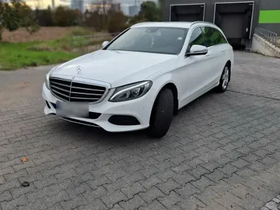 Begagnad Mercedes 220 170 HK (125 kW) 2016 Vit Sedan