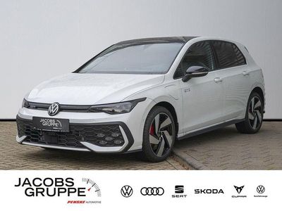 Weiß Neu 2026 VW Golf GTE Limousine | 49.490 € (Teuer)