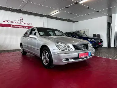 Gebraucht Mercedes C180 143 PS (105 kW) 2003 Silber Limousine