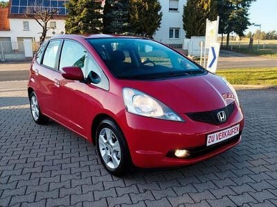 Gebraucht Honda Jazz Elegance 99 PS (72 kW) 2010 Rot Kleinwagen