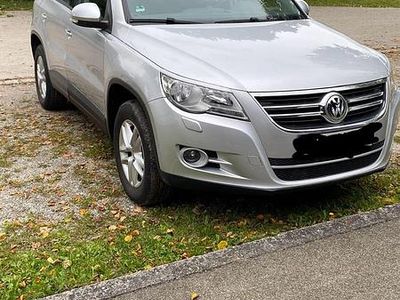 Gebraucht VW Tiguan 150 PS (110 kW) 2009 Grau SUV