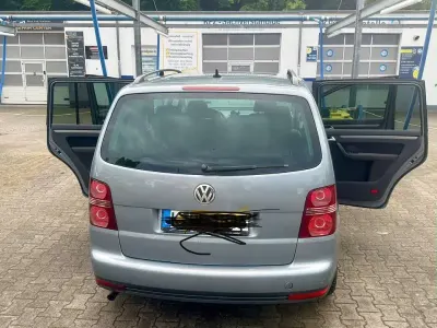 Gebraucht VW Touran Trendline 140 PS (102 kW) 2007 Van / Kleinbus